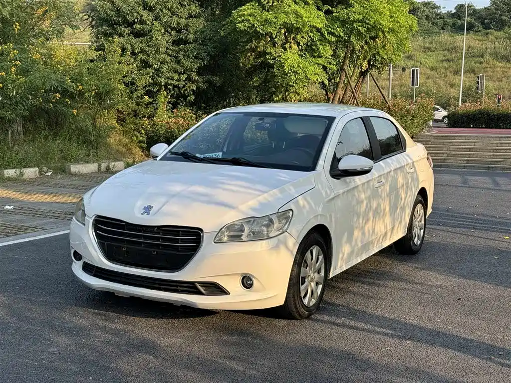 Peugeot 301 2016