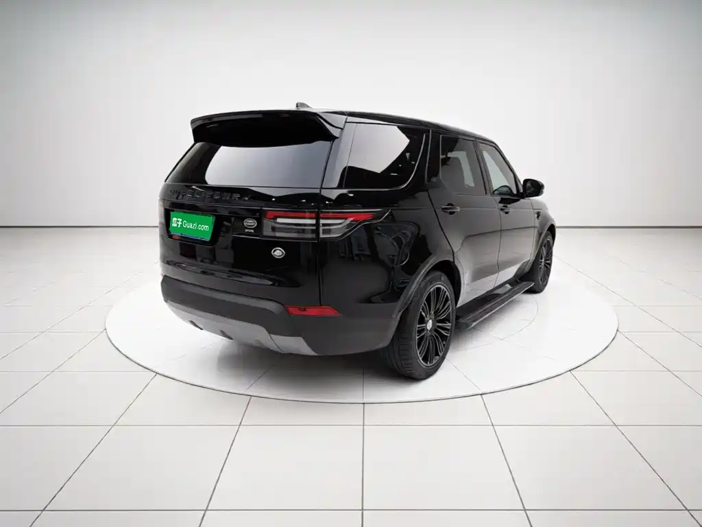 Land Rover Discovery — миниатюра 6