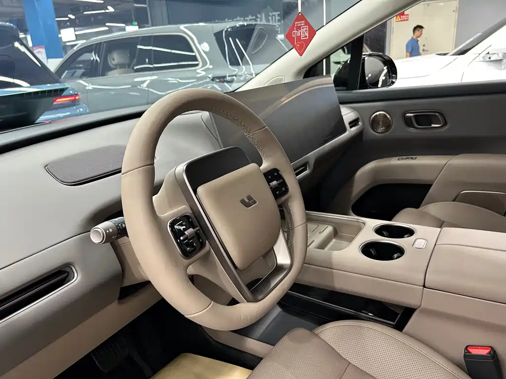 Li Auto i8 2025 Standard