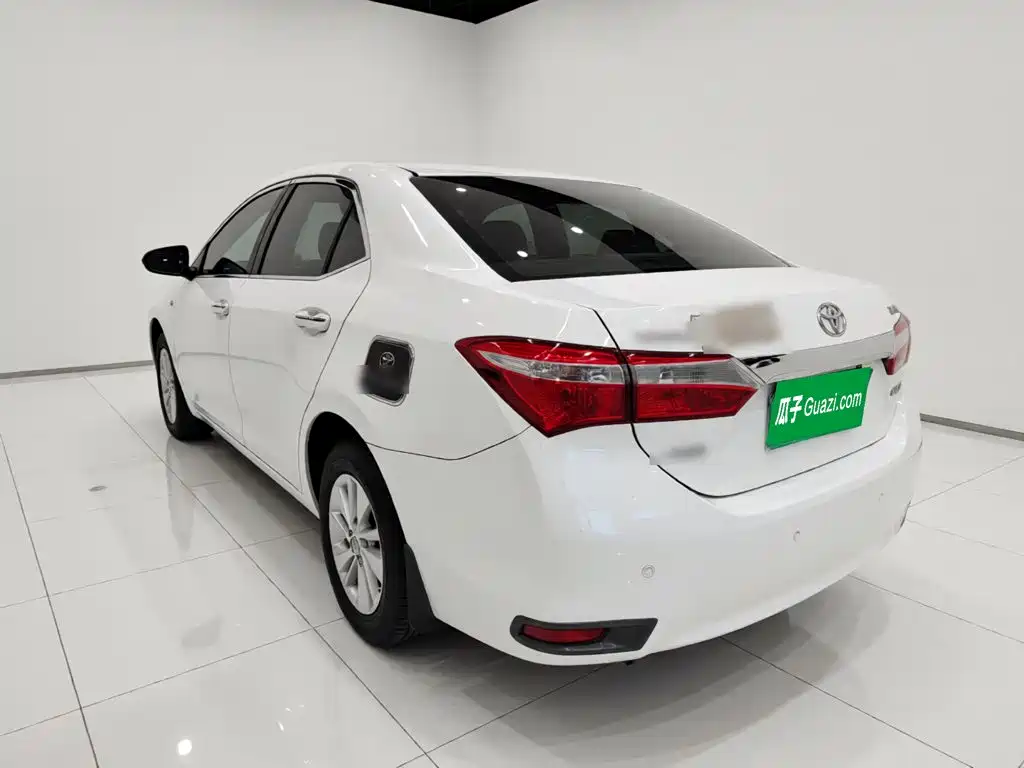Toyota Corolla — миниатюра 4