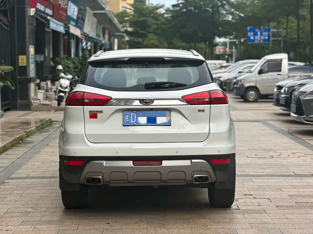 Geely Boyue — миниатюра 4