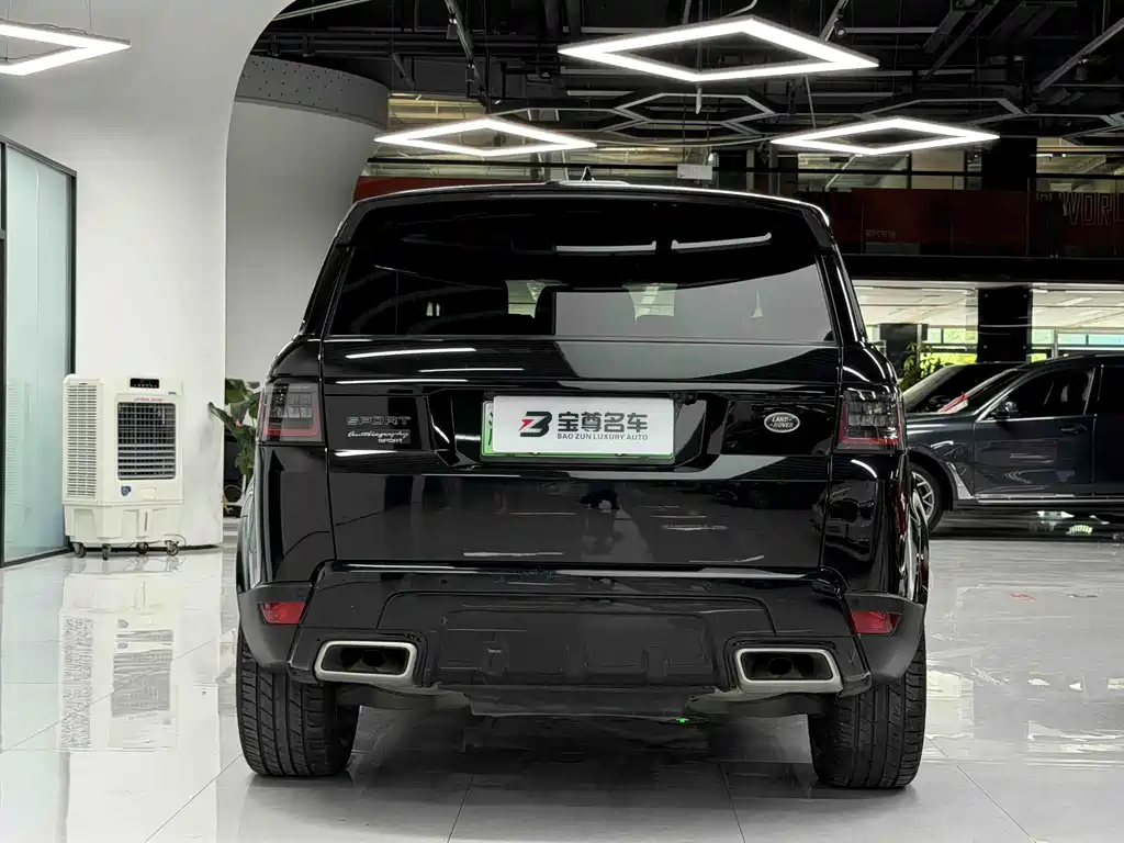 Land Rover Sport PHEV — миниатюра 12