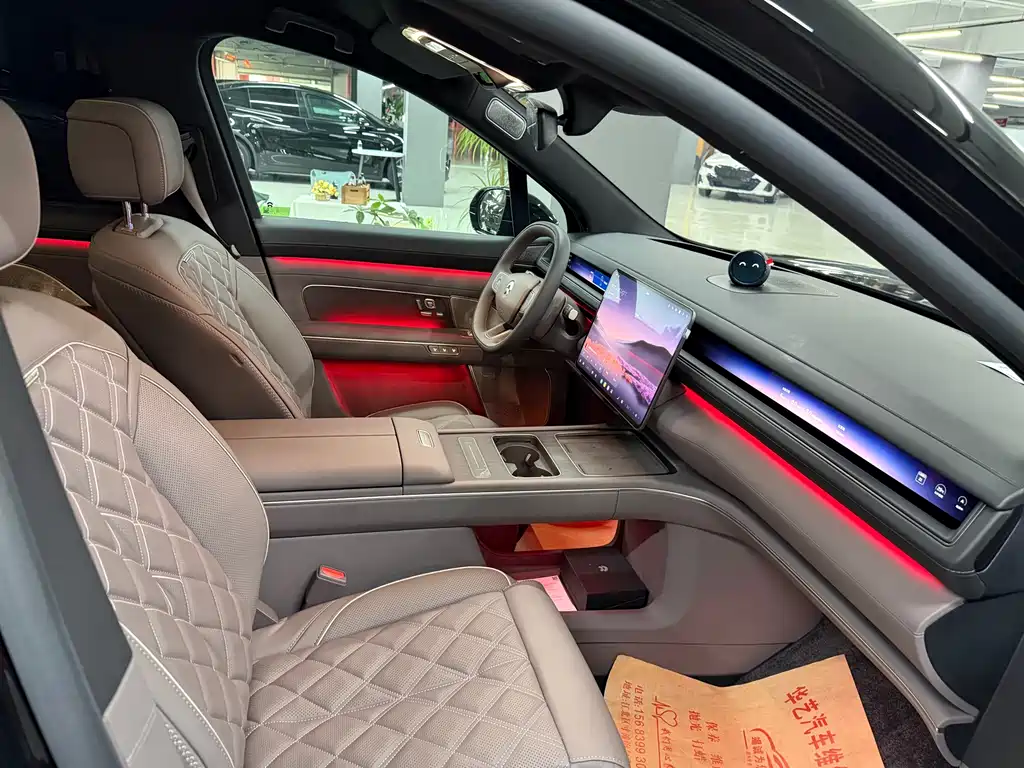 NIO ES8 2026 мест Executive