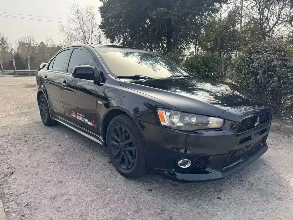 Mitsubishi Lancer EX — миниатюра 2