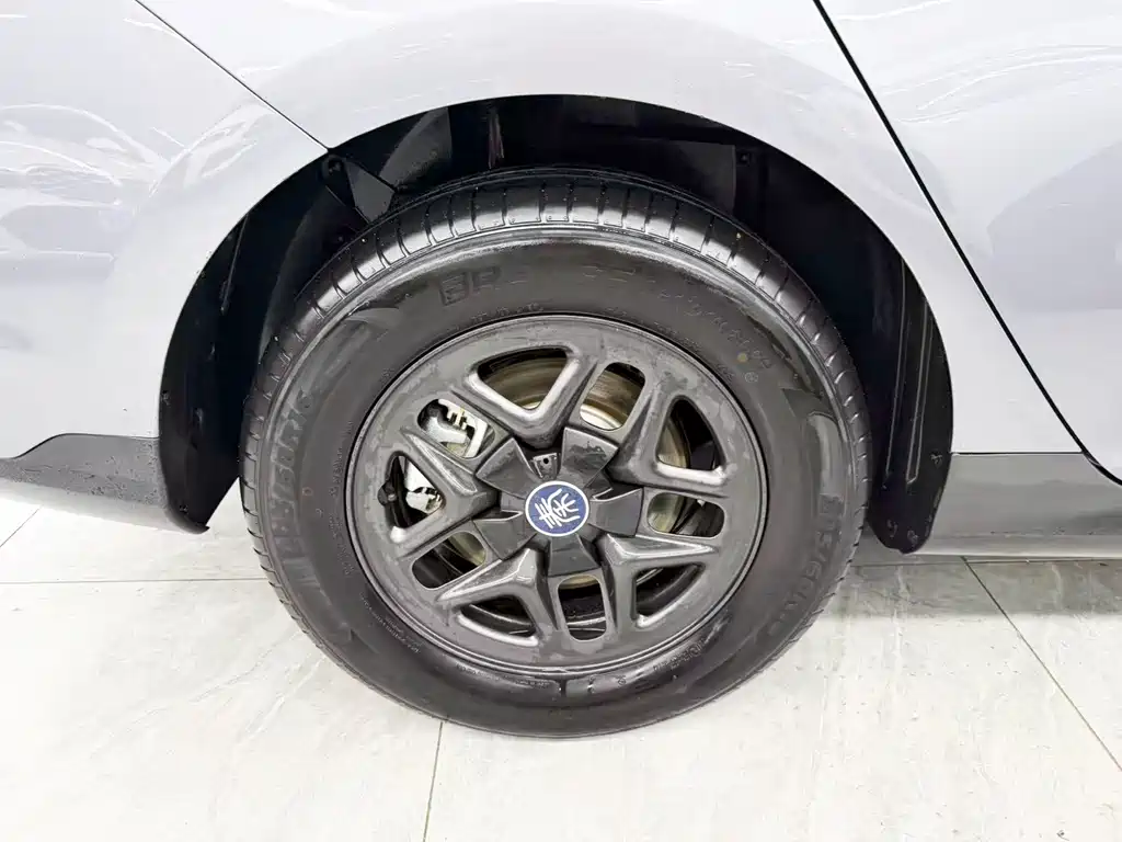 BYD Qin PLUS — миниатюра 21