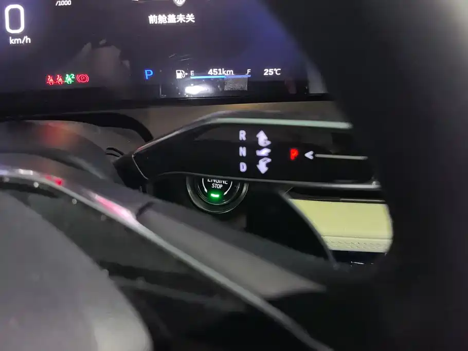 Cadillac GT4 — миниатюра 16