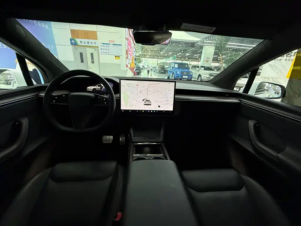 Tesla Model X — фотографии объявления, Фото 12