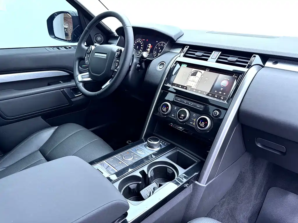 Land Rover Discovery — миниатюра 28