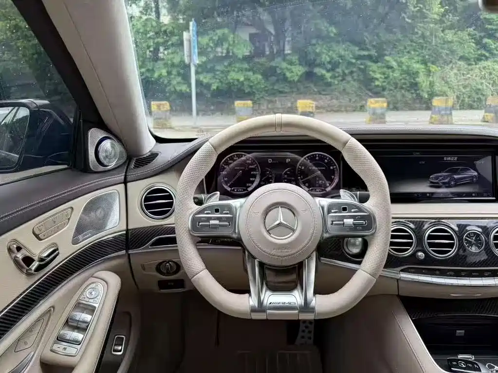 Mercedes-Benz S-Class AMG — миниатюра 2