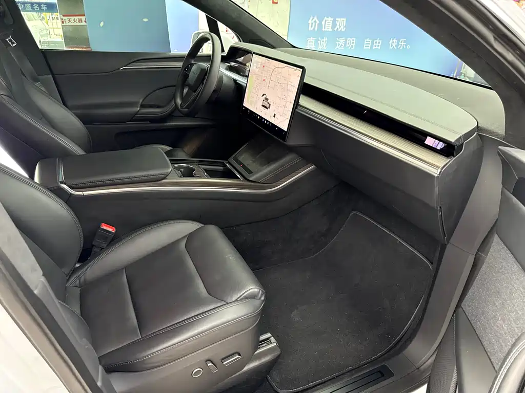 Tesla Model X — фотографии объявления, Фото 19