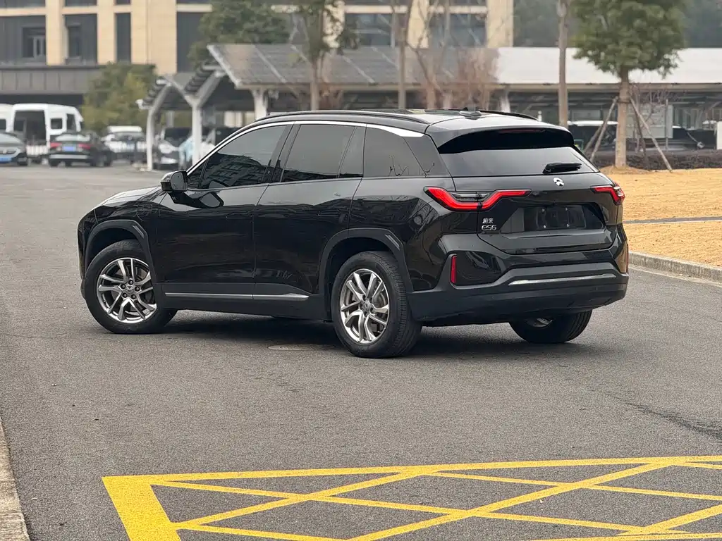 NIO NIO ES6