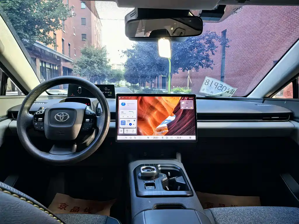 Toyota Toyota BZ5 — миниатюра 15