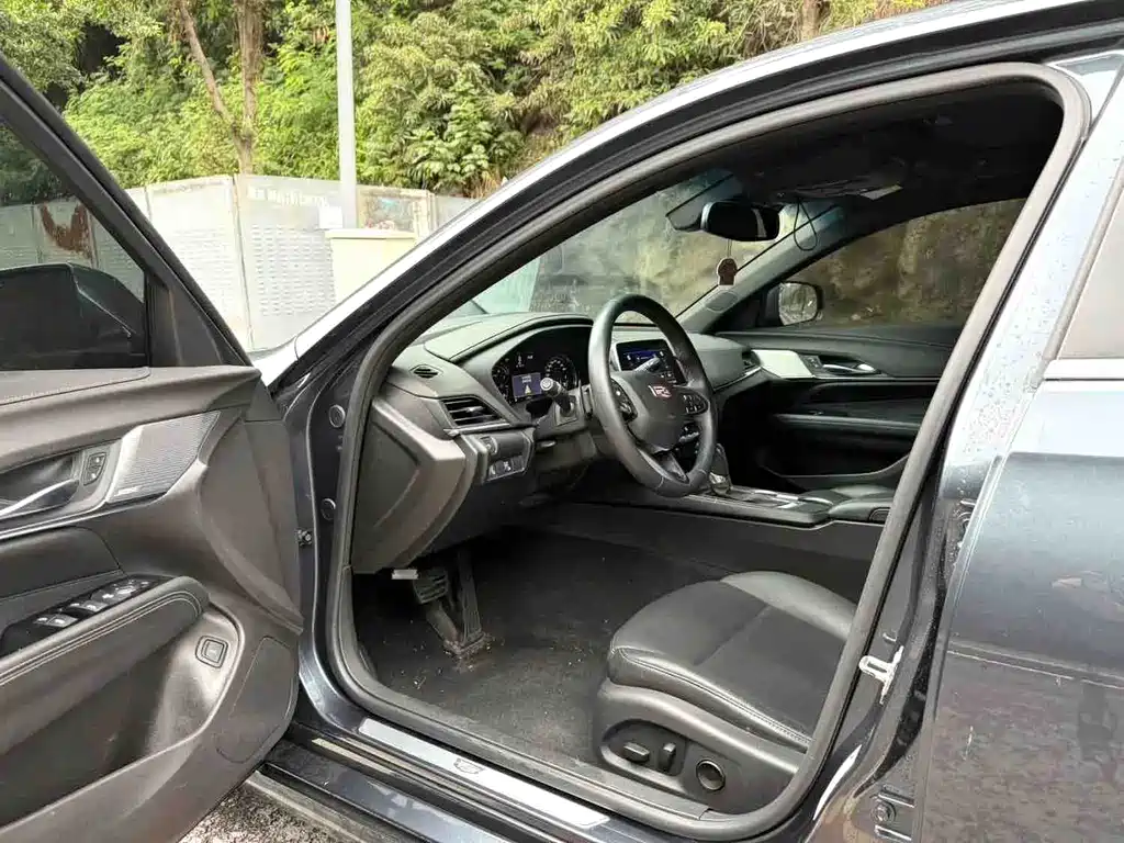 Cadillac CT4 2022 28T Luxury
