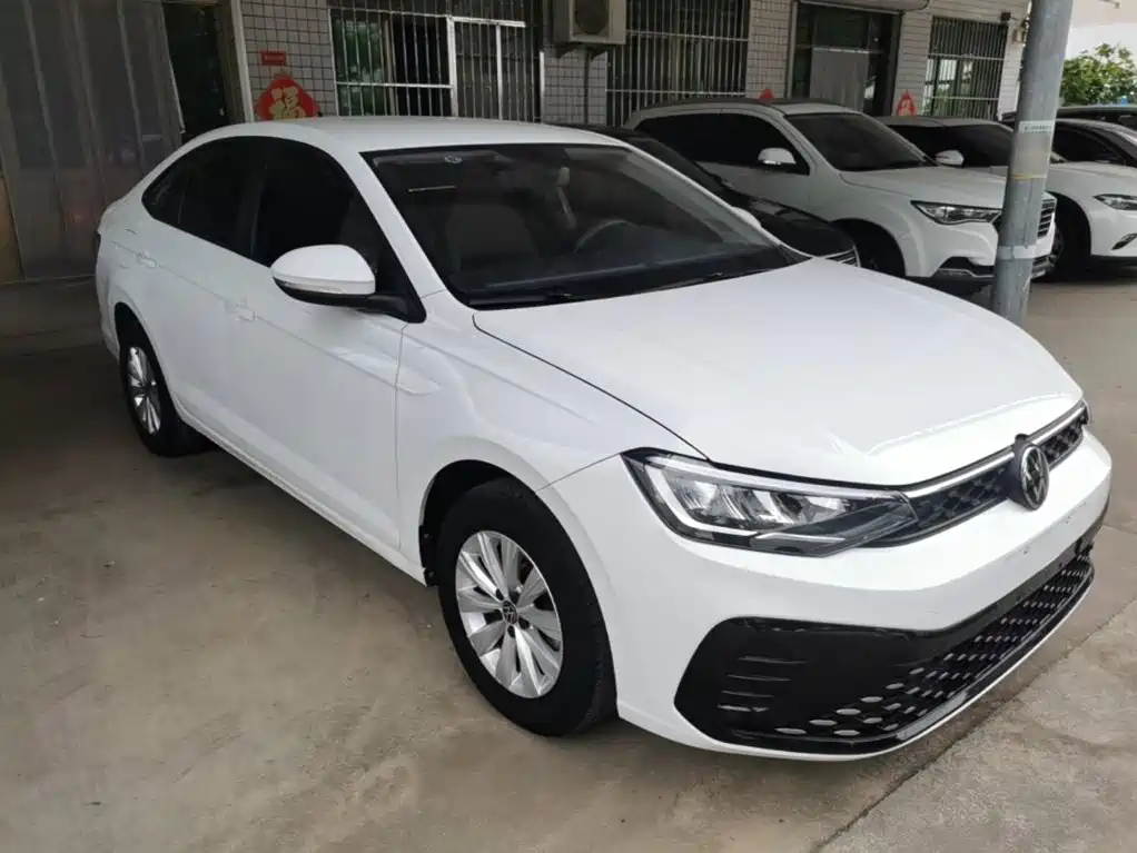 Volkswagen Lavida — миниатюра 4