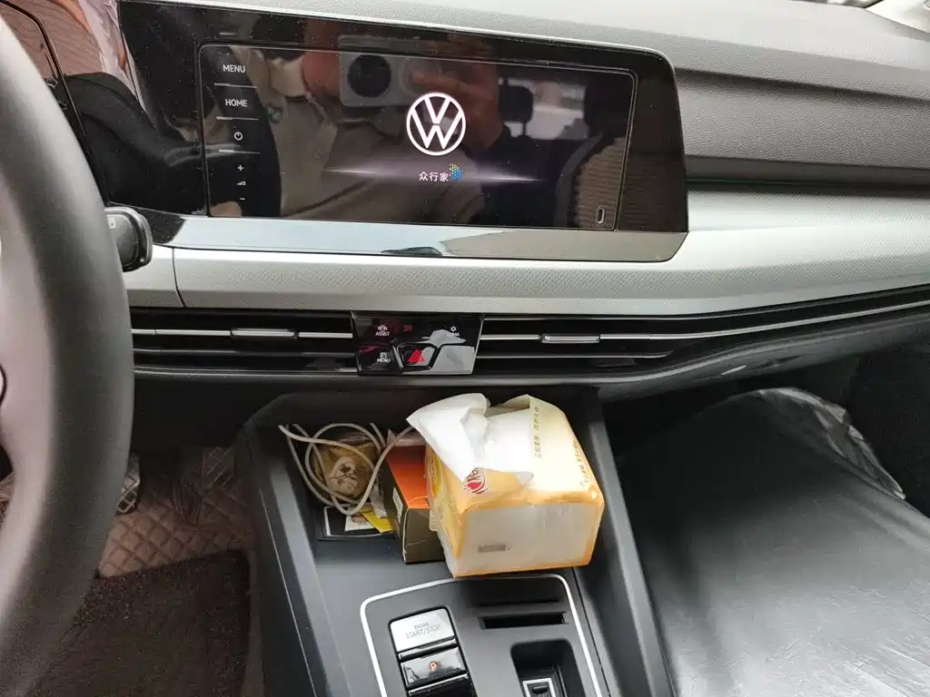 Volkswagen Golf — миниатюра 14