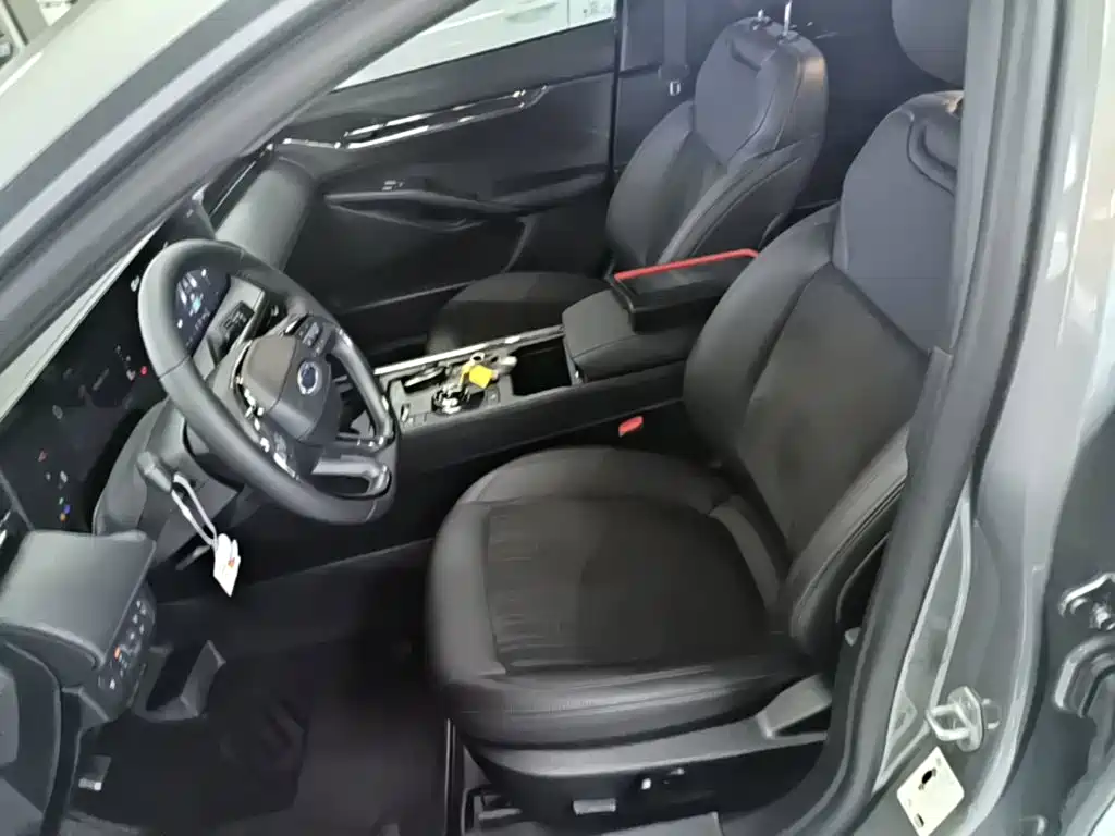 Ford Mondeo — миниатюра 15