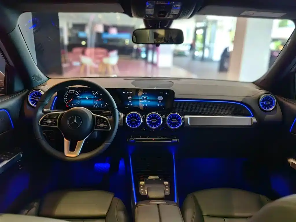 Mercedes-Benz GLB 2023 GLB 220