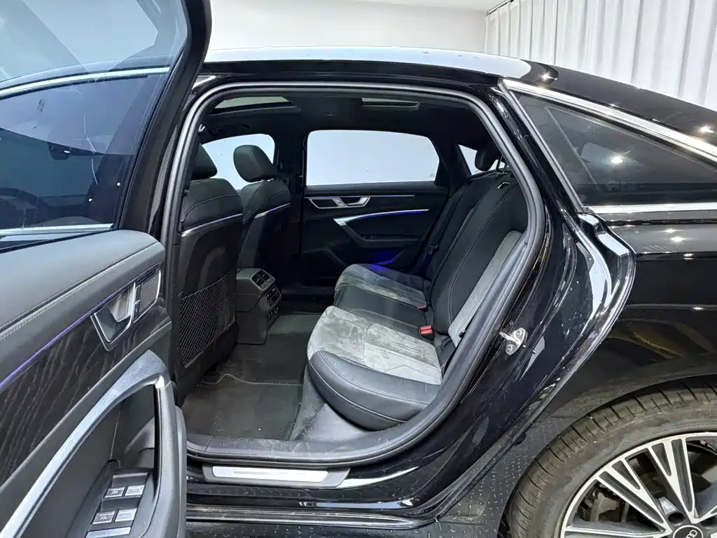 Audi A6L — миниатюра 14