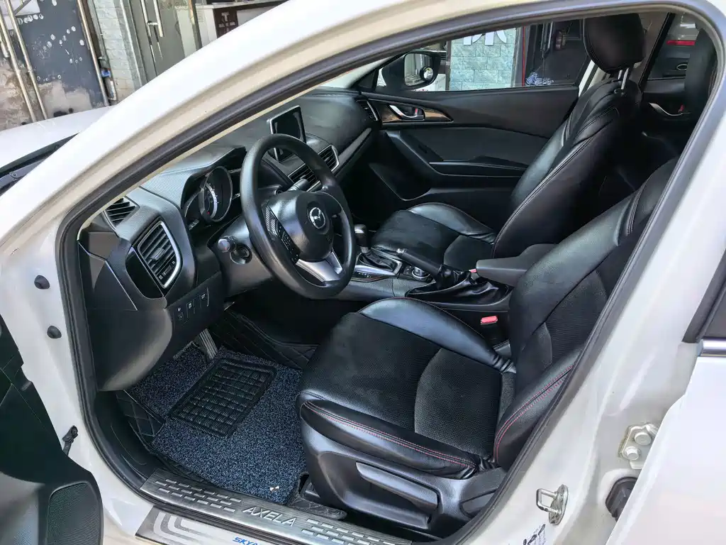 Mazda 3 Axela — миниатюра 7