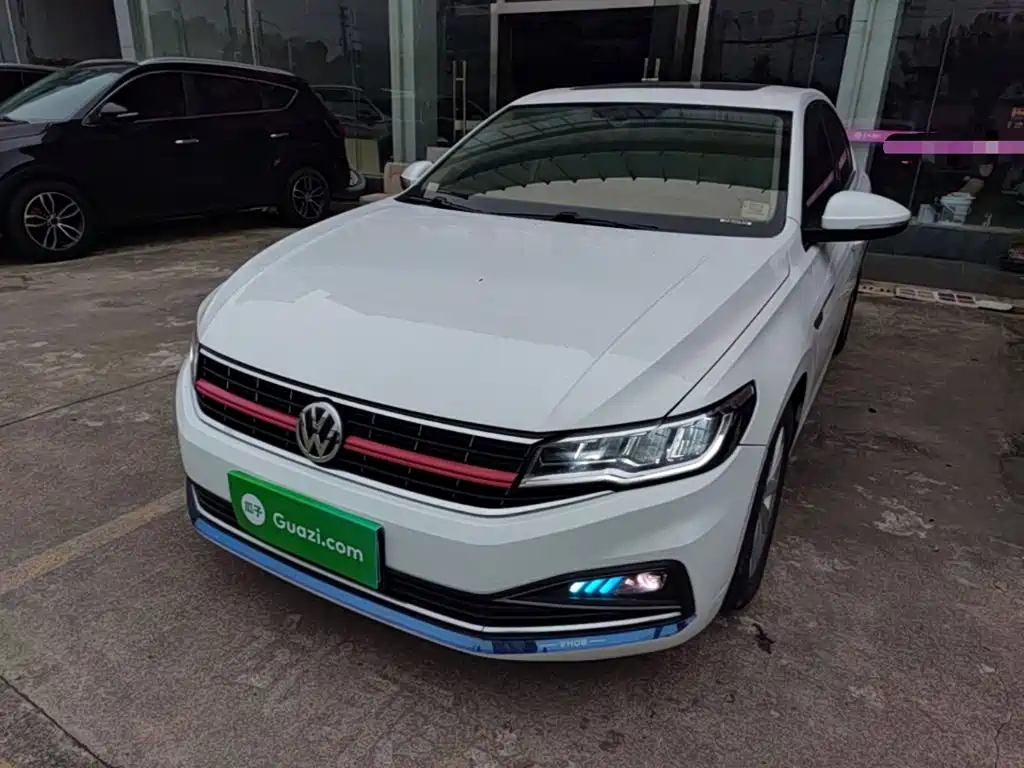 Volkswagen Bora — миниатюра 2