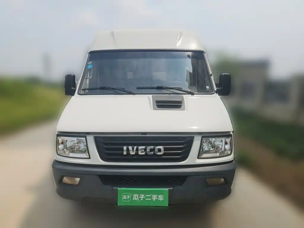 IVECO Daily — миниатюра 2