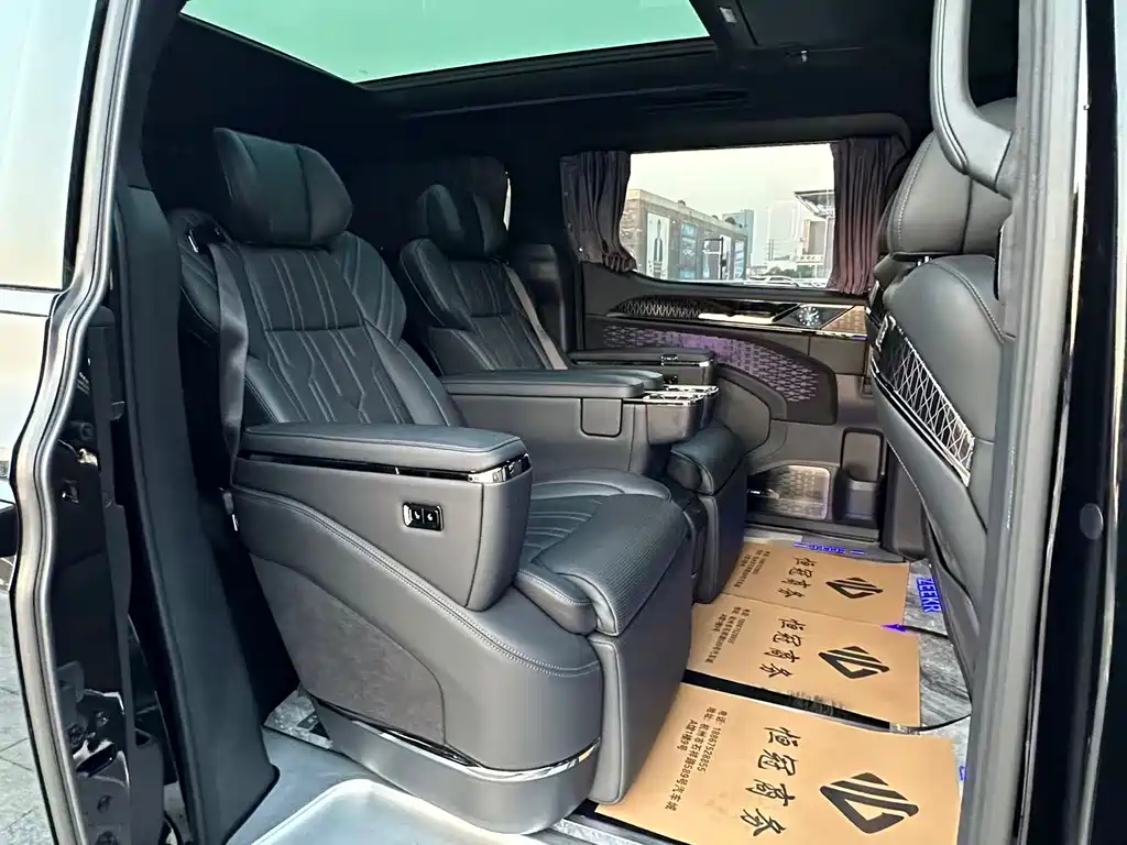 ZEEKR EXTREME KRYPTON 009