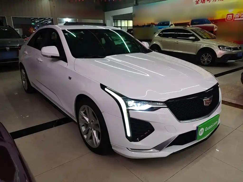 Cadillac CT4 — миниатюра 4