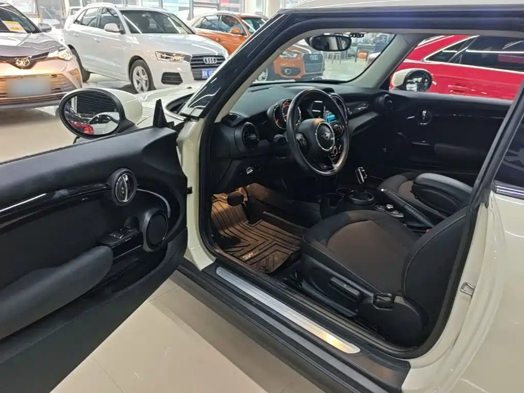 MINI Mini — миниатюра 16
