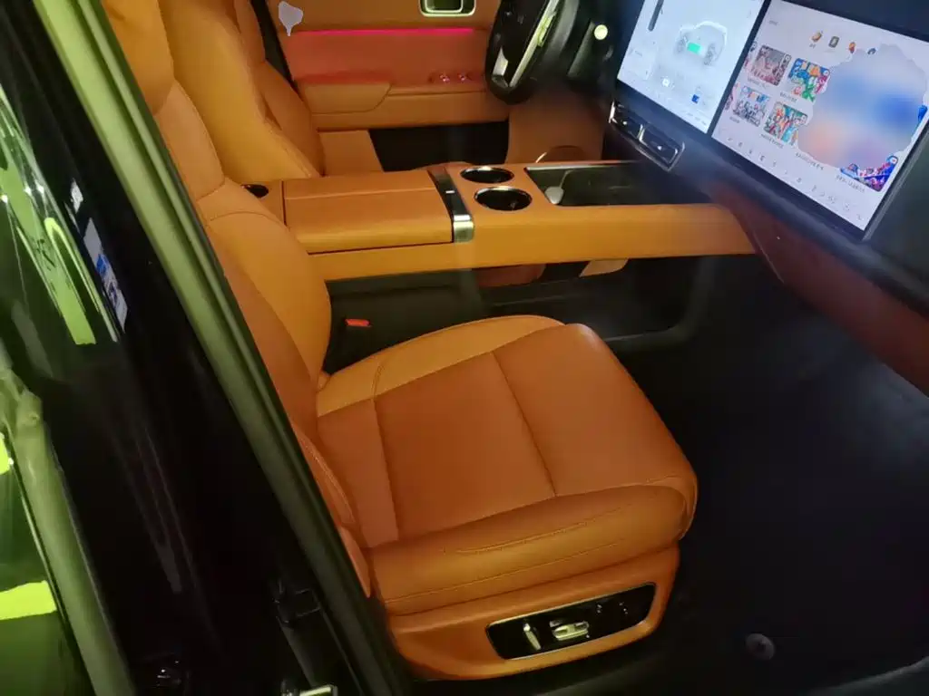 Li Auto Li L8 — миниатюра 25