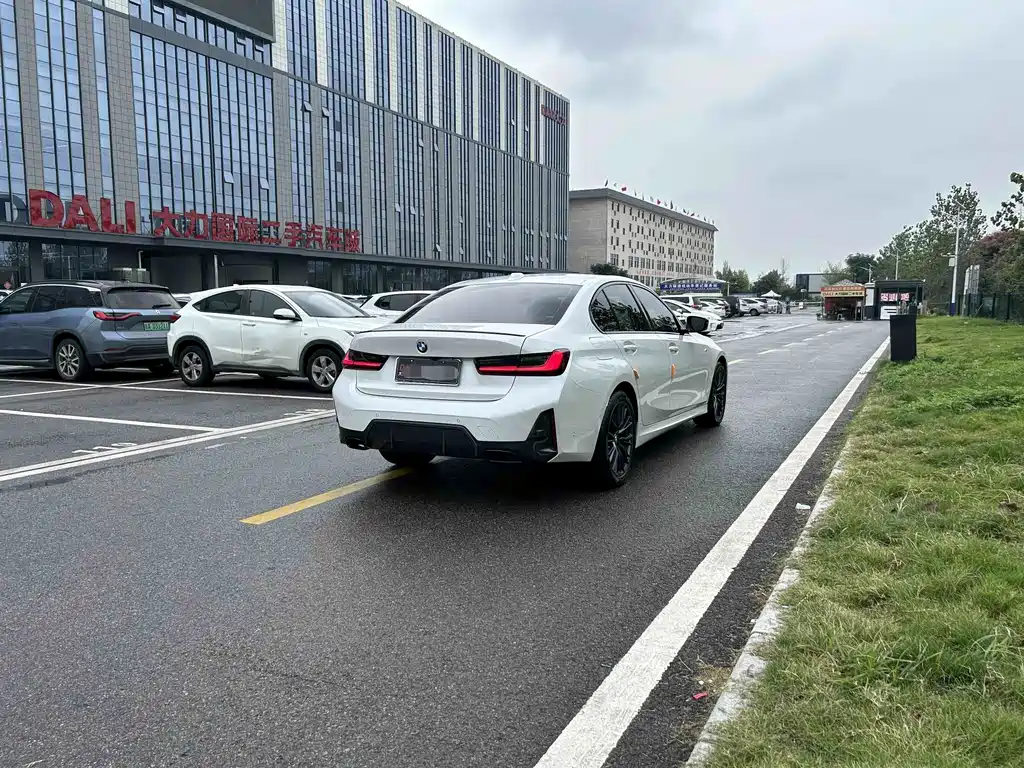BMW 3 Series — миниатюра 10