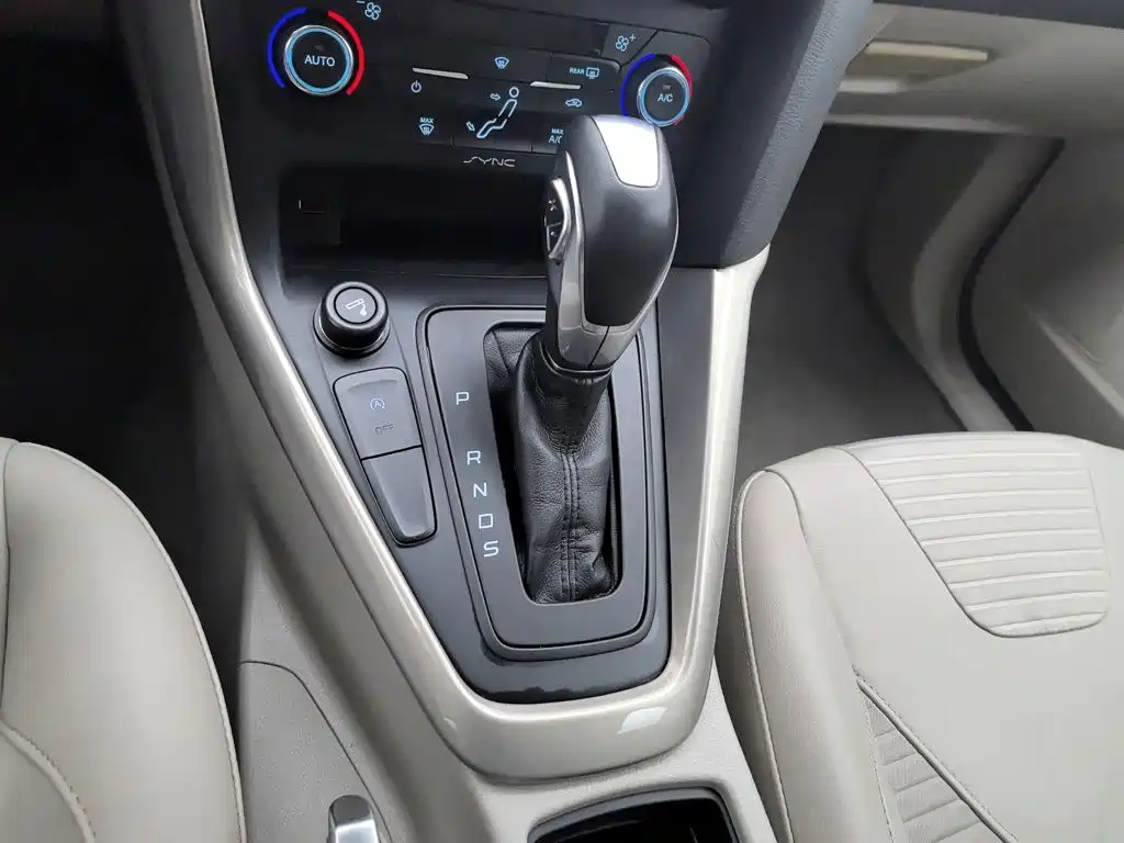 Ford Focus — миниатюра 13