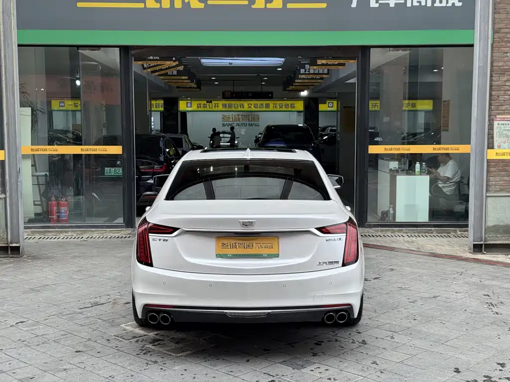 Cadillac CT6 — миниатюра 5