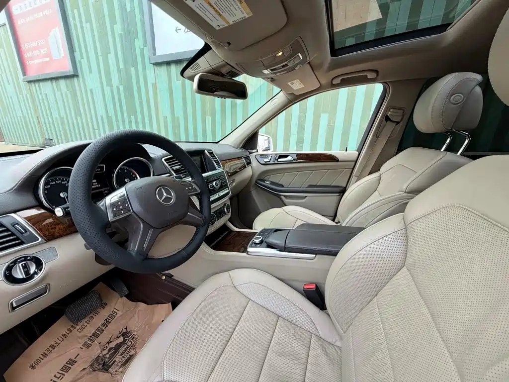 Mercedes-Benz GL-Class — миниатюра 3