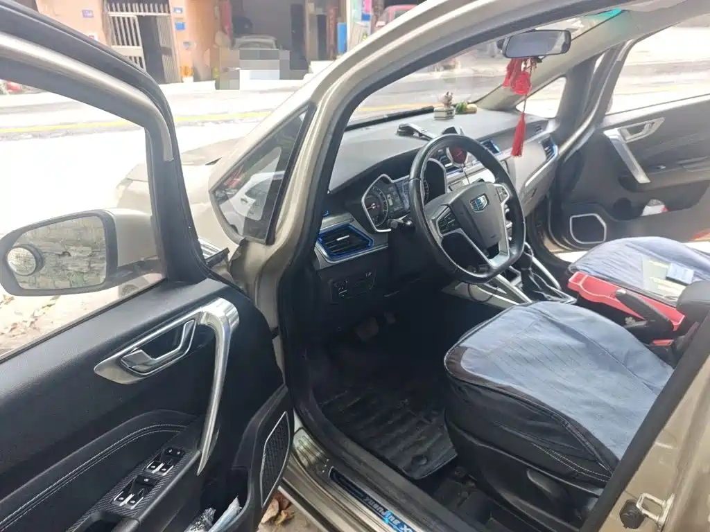 Geely Vision X3 — миниатюра 17