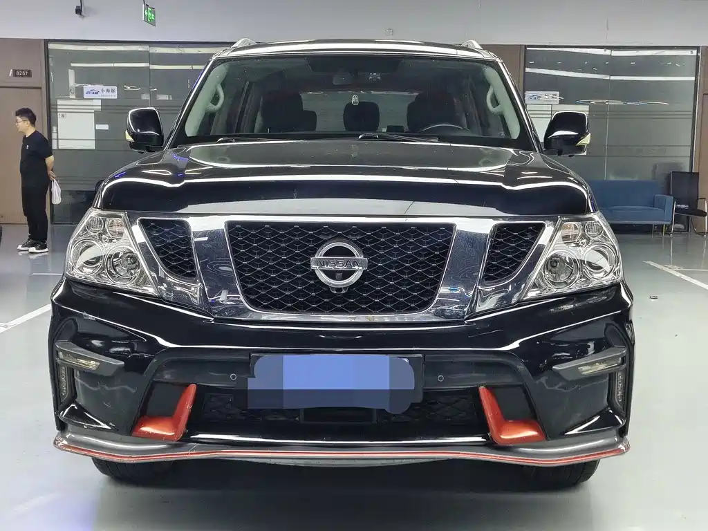 Nissan Patrol — миниатюра 2