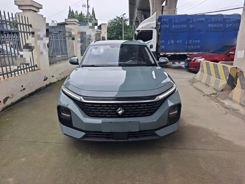 Baojun Valli — миниатюра 3