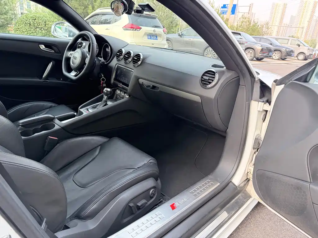 Audi TT 2013 TT Coupe 45 TFSI