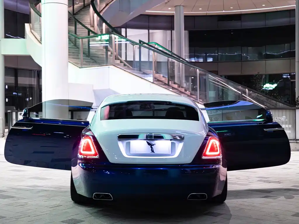 Rolls-Royce Wraith — миниатюра 11