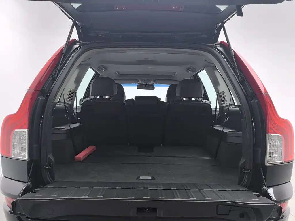 Volvo XC90 — миниатюра 16