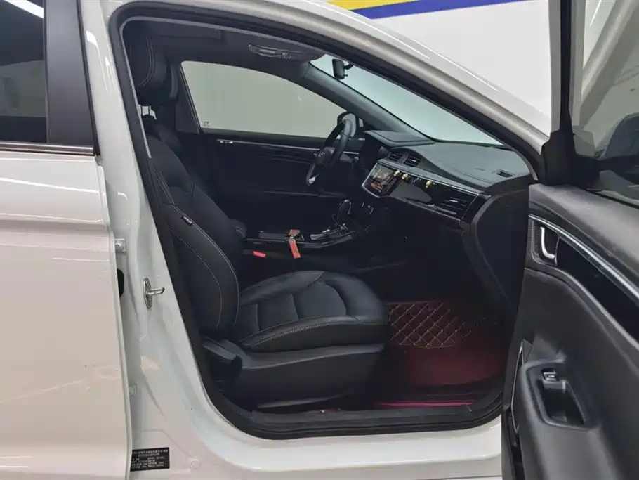GEELY AUTOMOBILE EMGRAND GL