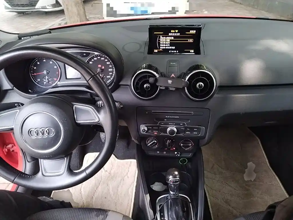 Audi A1 — миниатюра 10