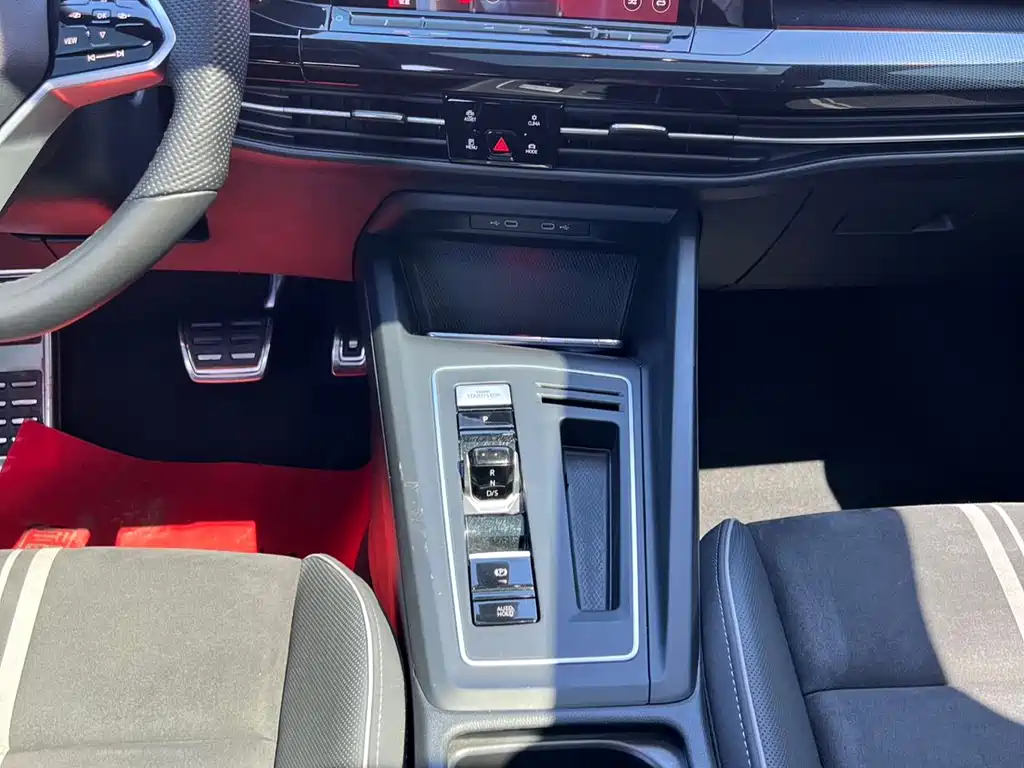 Volkswagen Golf — миниатюра 11