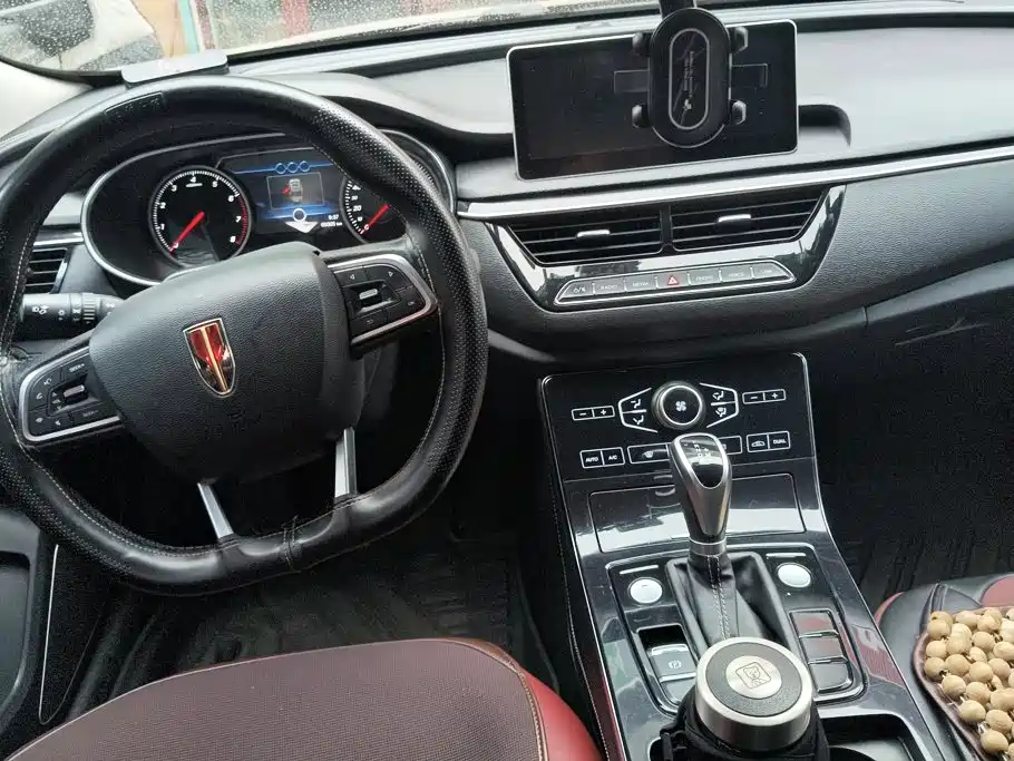 Hongqi Hongqi H5 — миниатюра 12