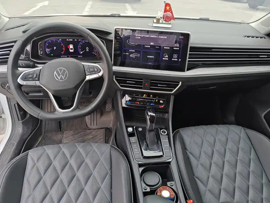 Volkswagen Sagitar — миниатюра 12