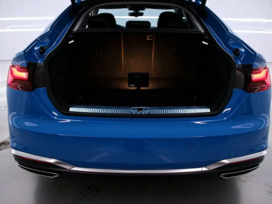 Audi A5 (Import) — миниатюра 17