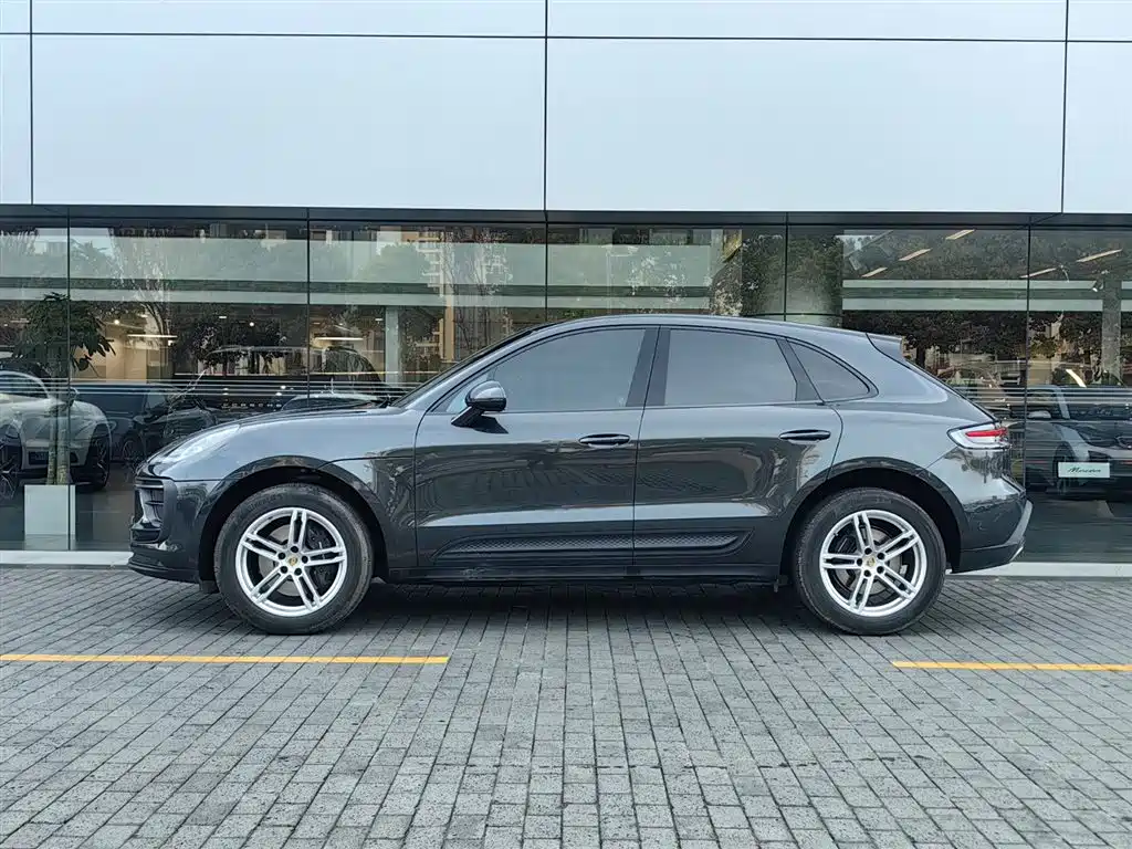 Porsche Macan 2024 Macan 2.0T