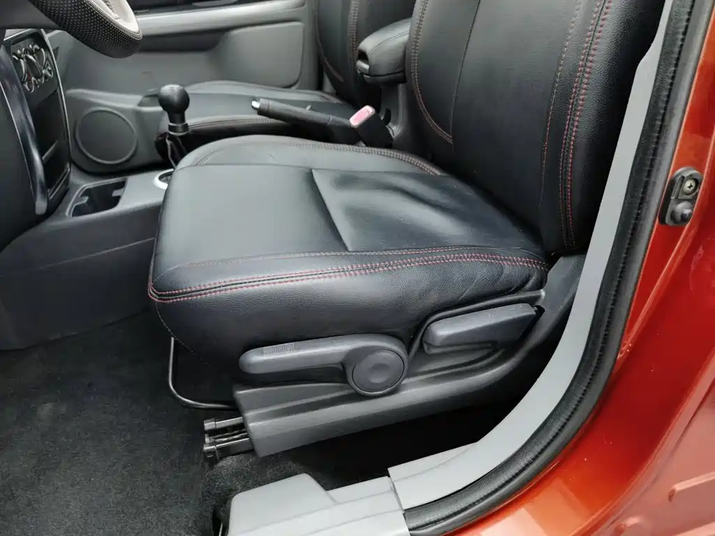 Suzuki SX4 — миниатюра 20