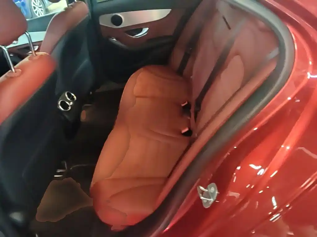 Mercedes-Benz C-Class — миниатюра 17