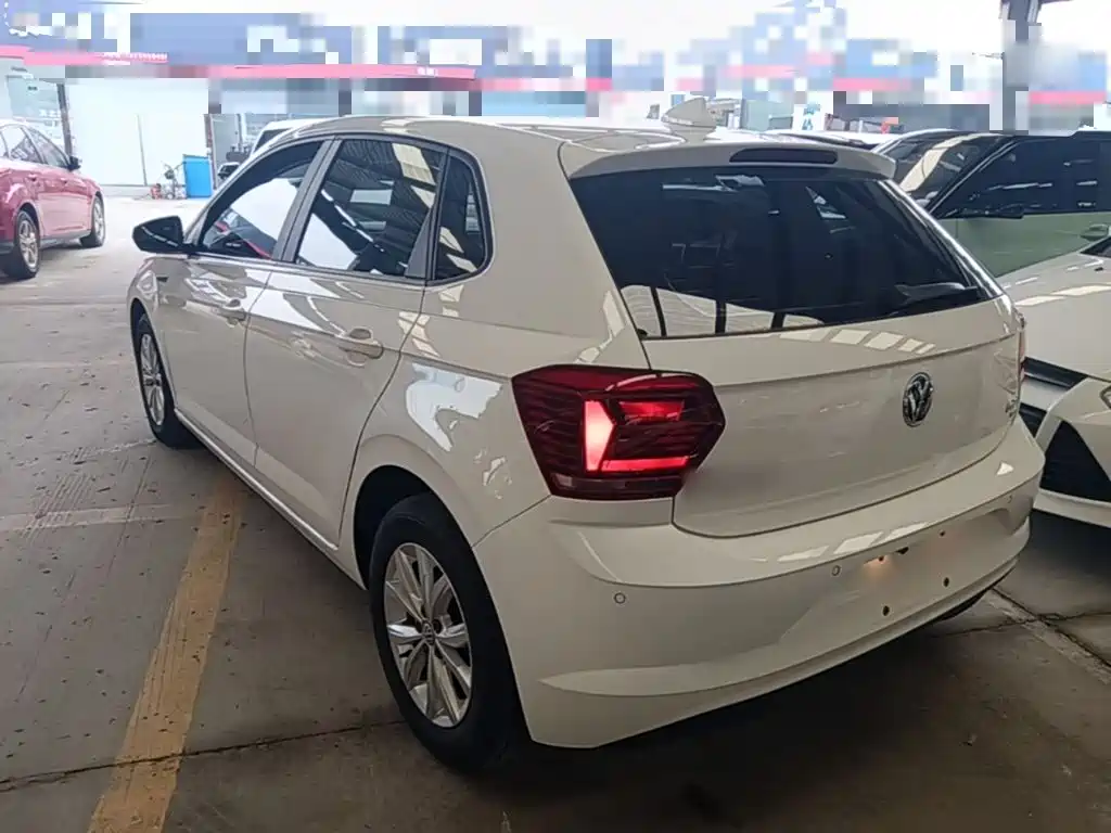 Volkswagen Polo — миниатюра 5