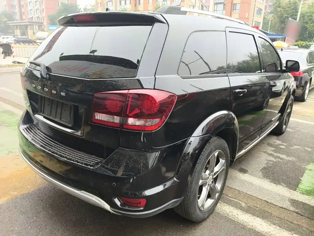 Dodge Journey — миниатюра 7